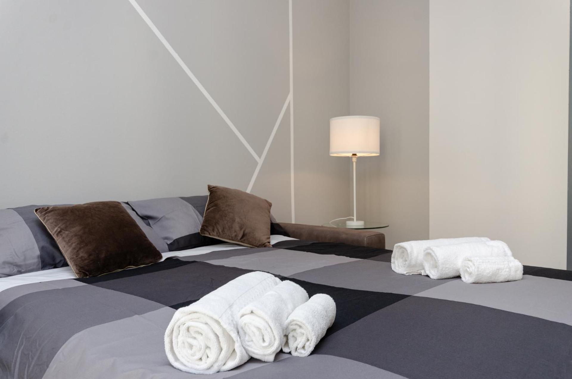 Vivimihome - Vivi I Navigli Elegante E Centrale Milano Exteriör bild